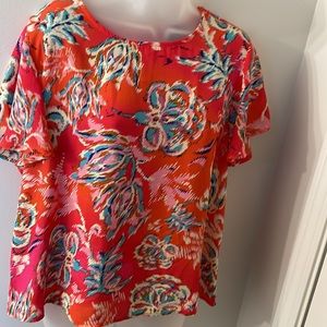 W5 medium Flowey Somershire multicolored floral pattern